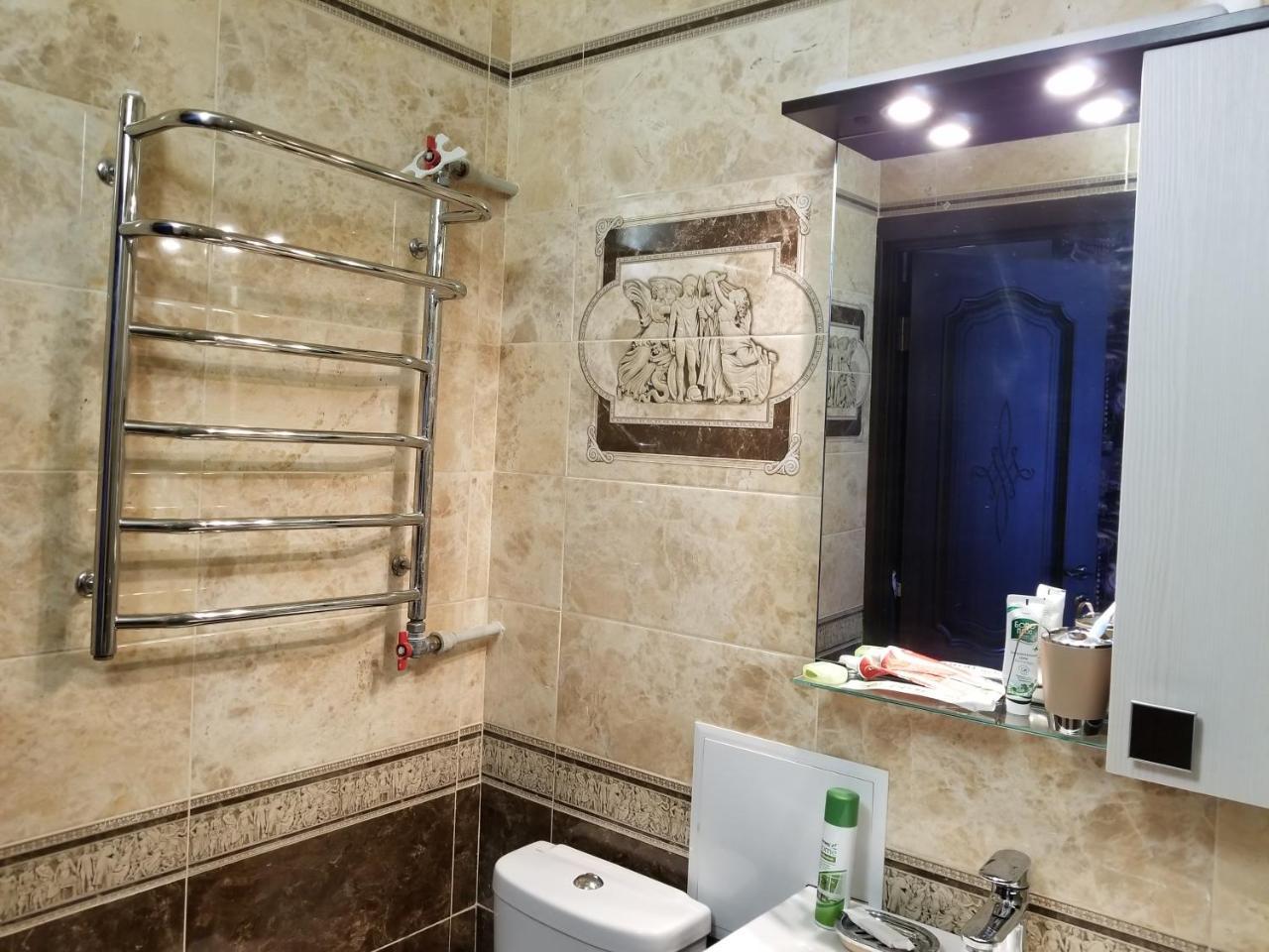 דירות Khmelʼnytsʼkyy 2Х Комнатная С Ремонтом В Центре.Renovated, Center מראה חיצוני תמונה